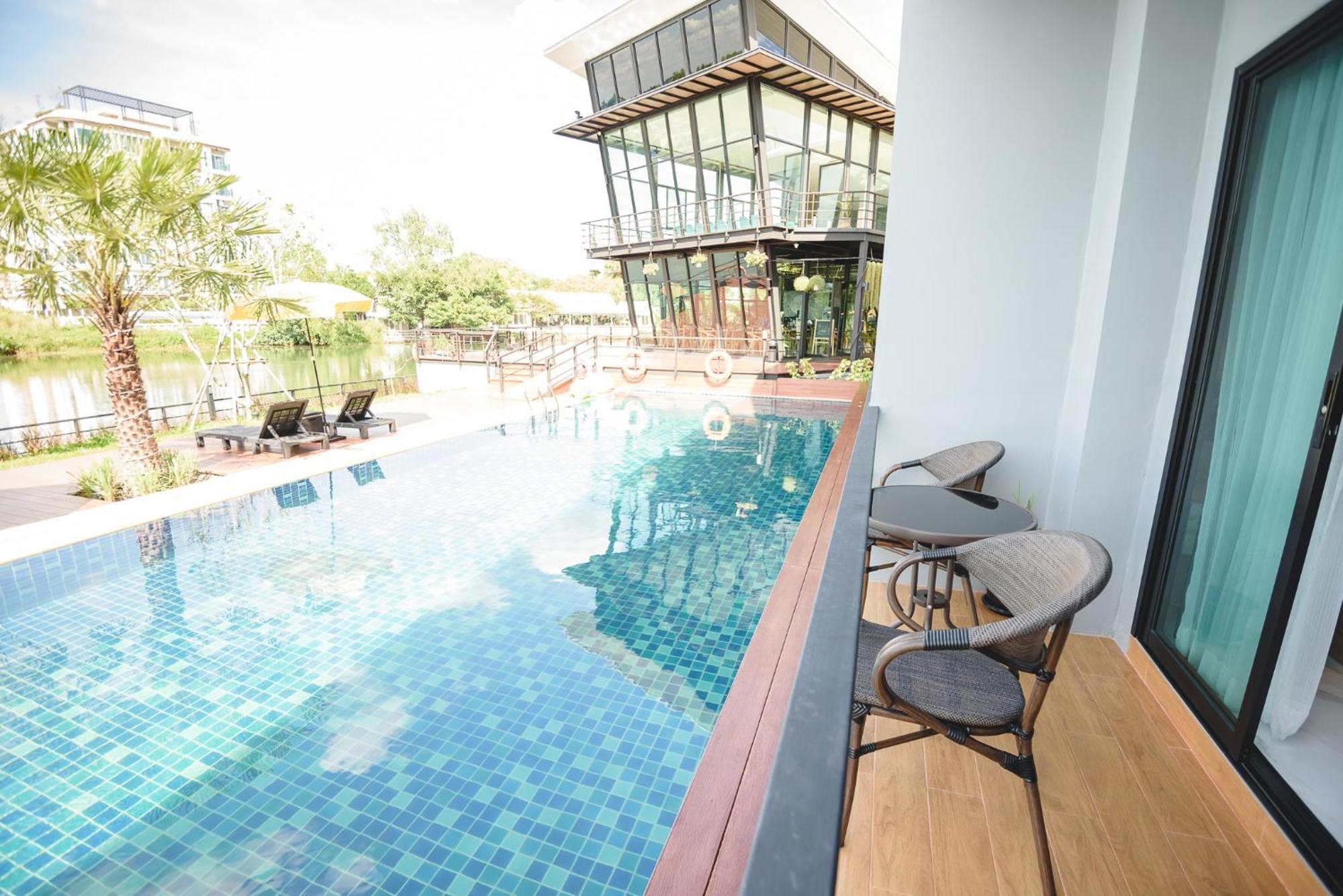 Phuengluang Riverside Hotel Chanthaburi Exteriér fotografie